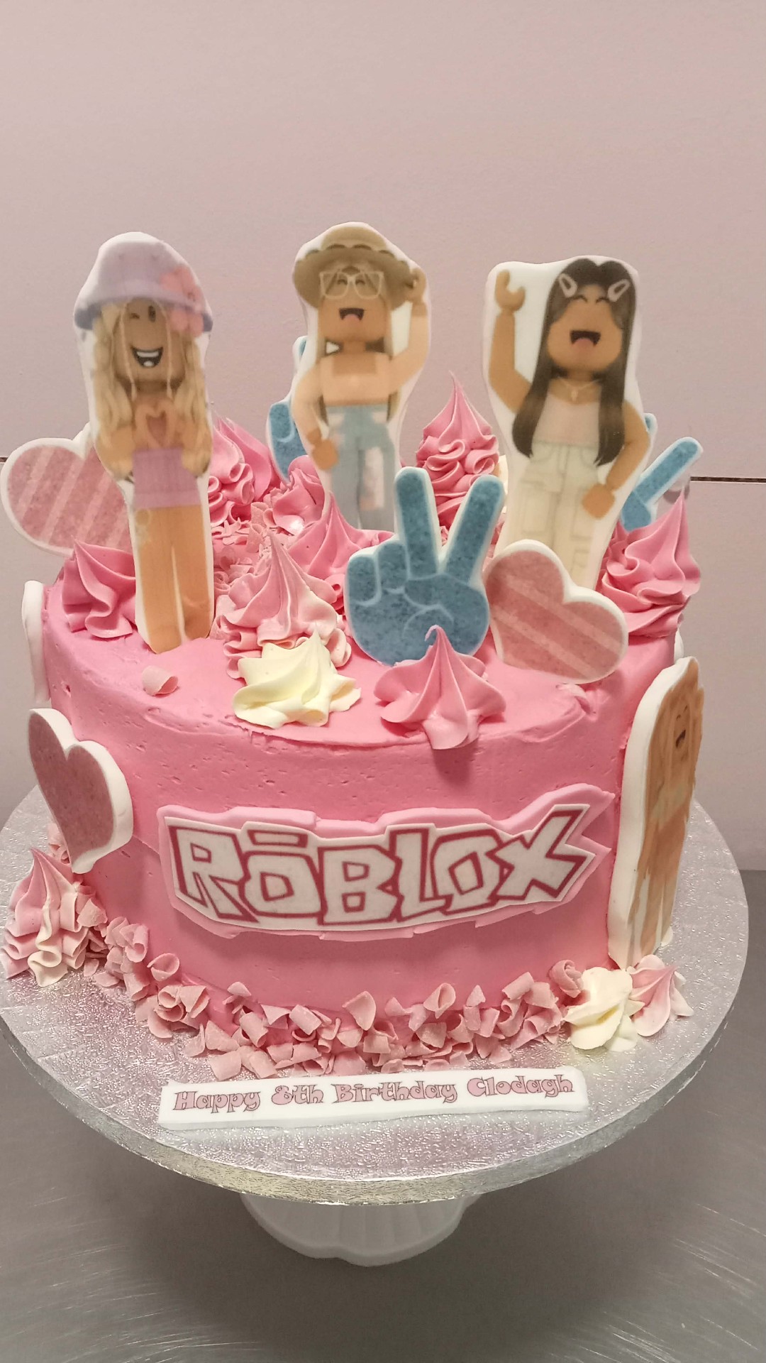 Roblox Pink Peace — Birthday cake design