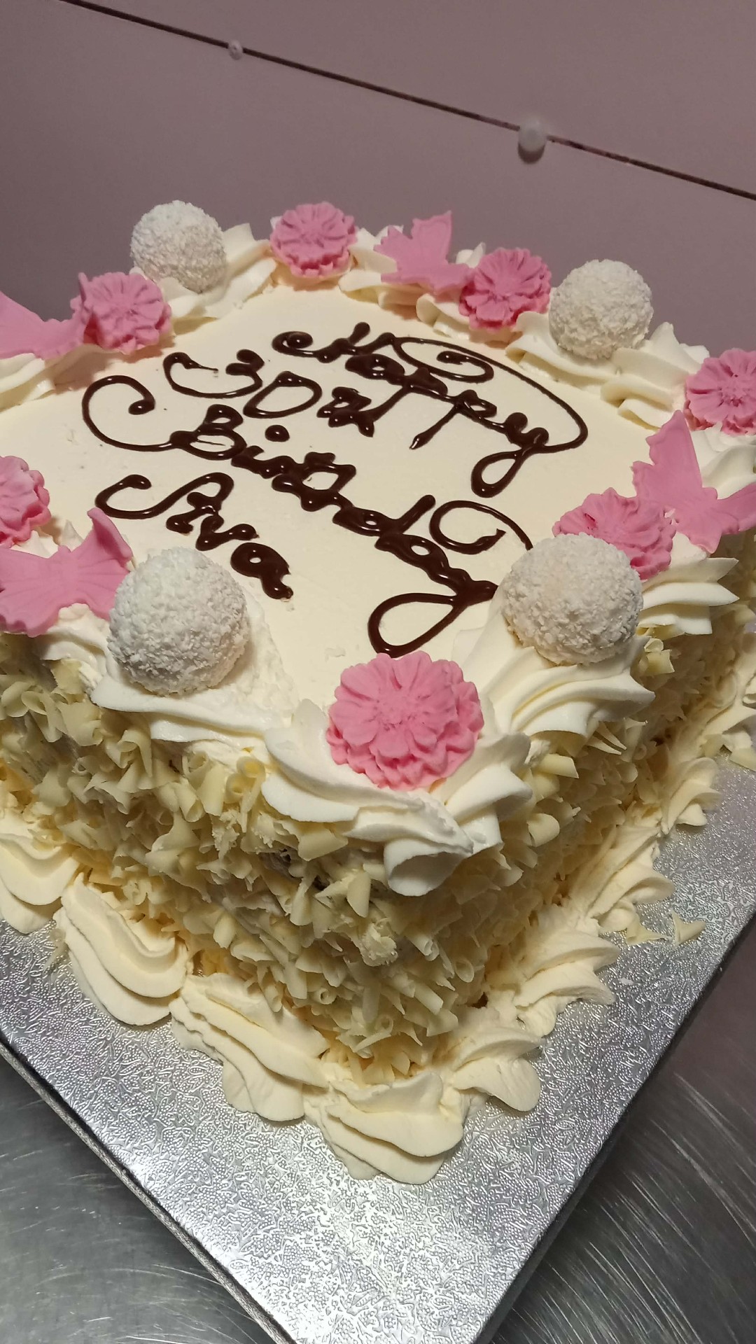 Classic Cream & Roses — simple celebration cake design