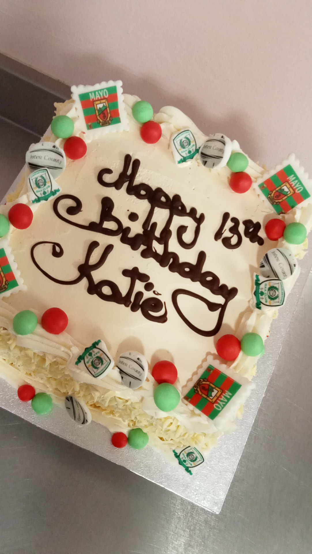 Mayo Birthday — simple celebration cake design