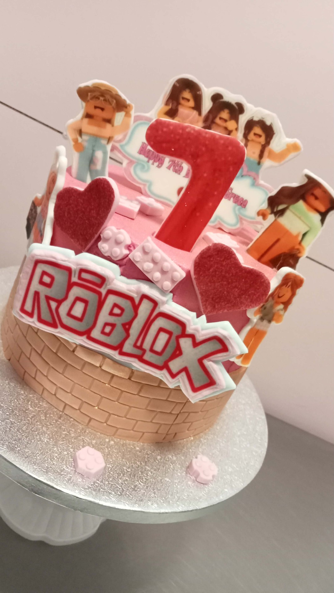 Roblox Pink Bricks — Birthday cake design