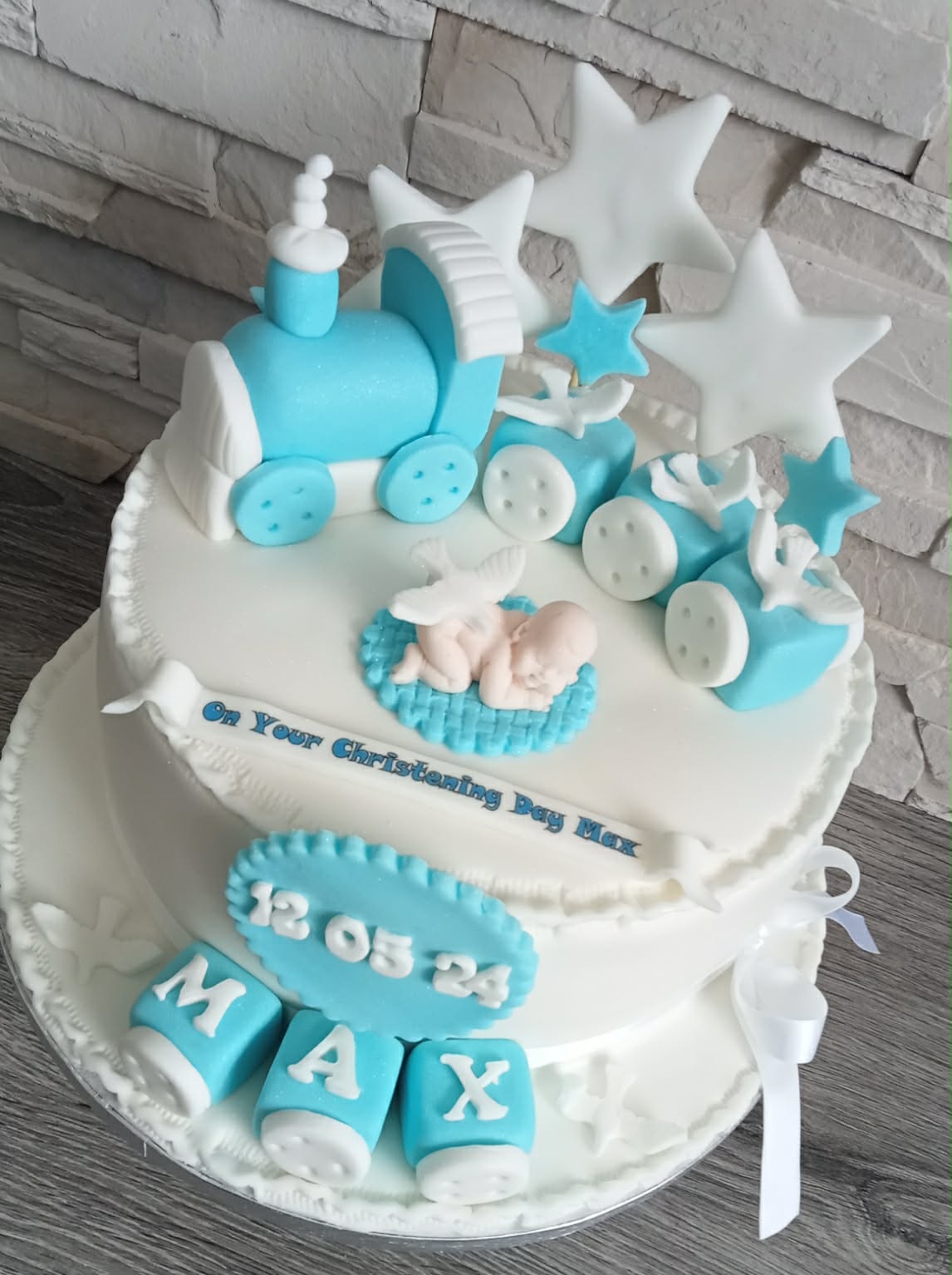 Blue Train & Stars — Christening cake design