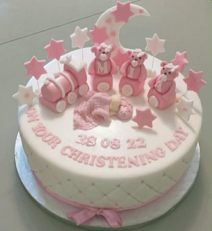 Pink Teddy Moon — Christening cake design
