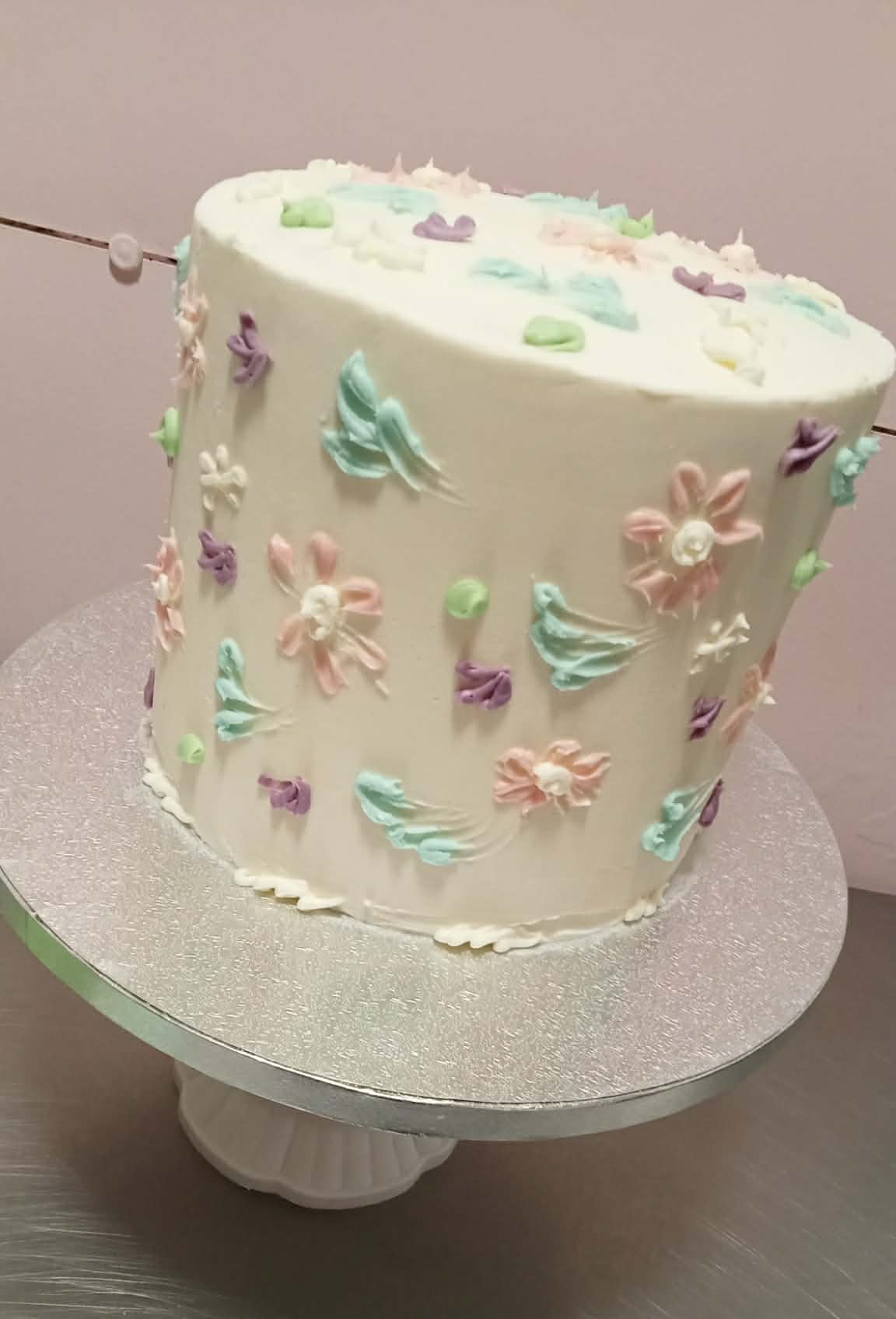 Pastel Piped Floral — vintage cake design